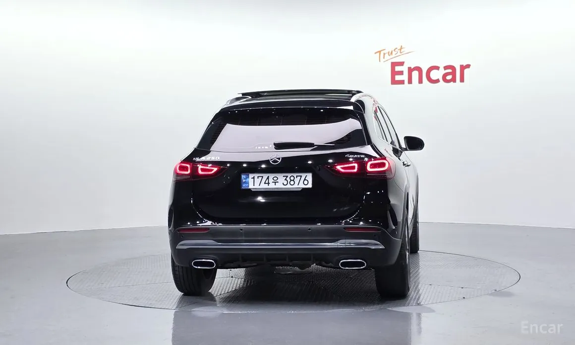 Mercedes-Benz GLA-Class 2020 GLA250 4MATIC