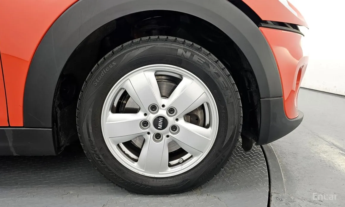 Фото 5 - Mini Cooper