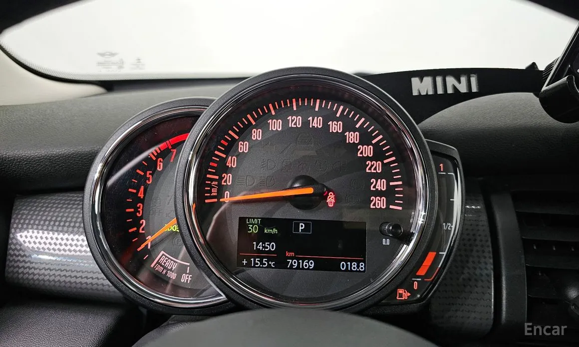 Фото 8 - Mini Cooper