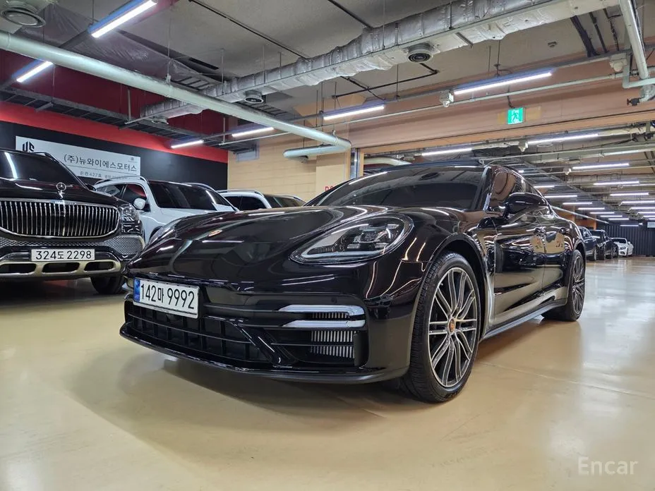 Porsche Panamera 2017 2.9 AWD Platinum Edition