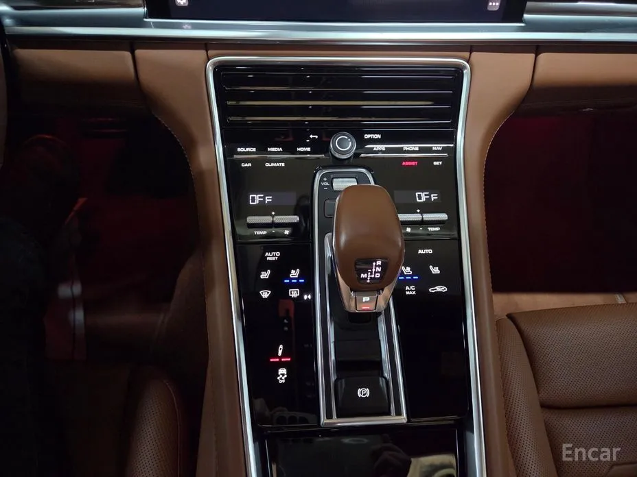 Porsche Panamera 2017 2.9 AWD Platinum Edition