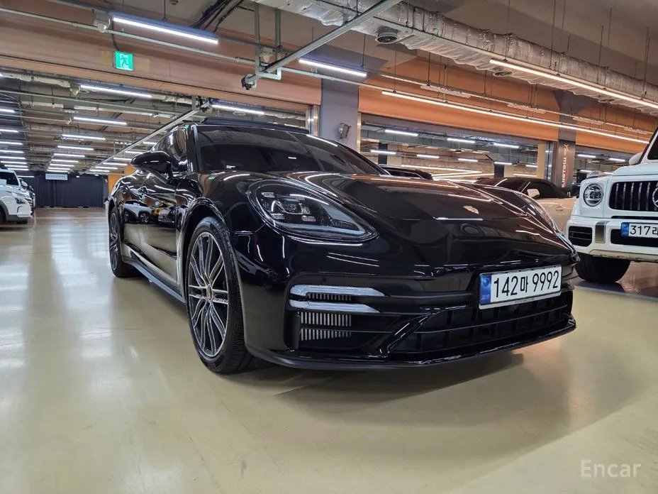 Porsche Panamera 2017 2.9 AWD Platinum Edition