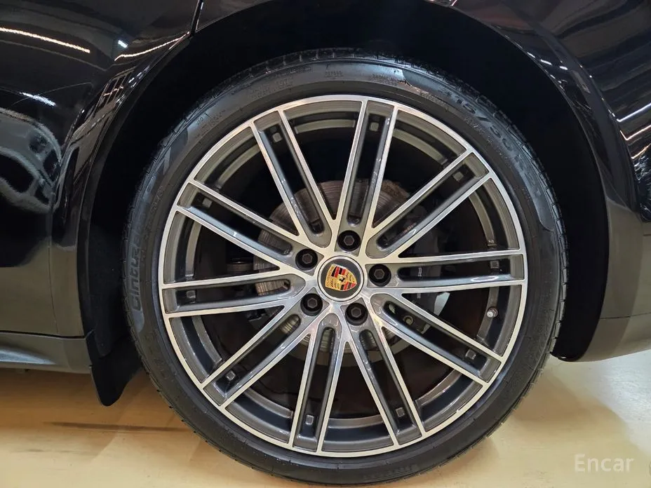 Porsche Panamera 2017 2.9 AWD Platinum Edition