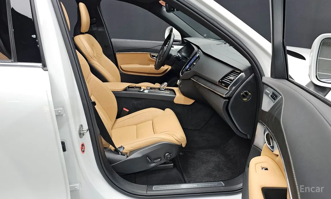 Photo 11 - Volvo XC90