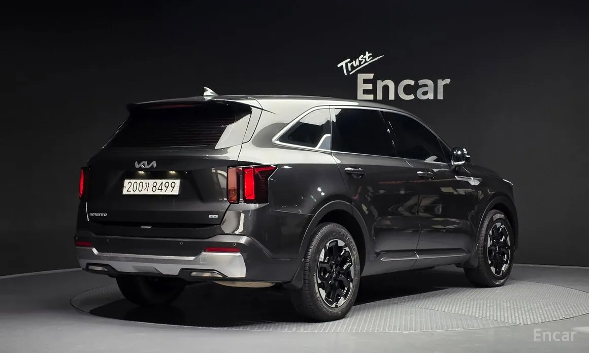 Photo 2 - Kia Sorento