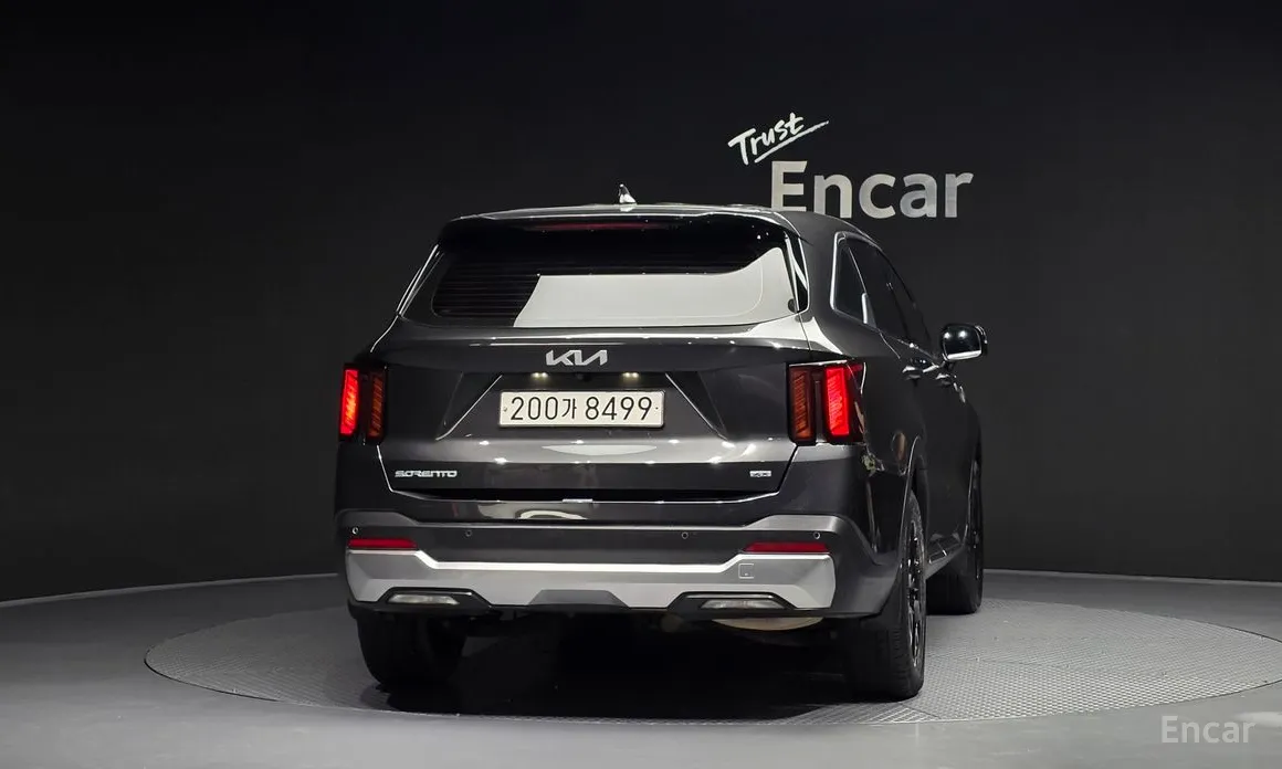 Photo 4 - Kia Sorento