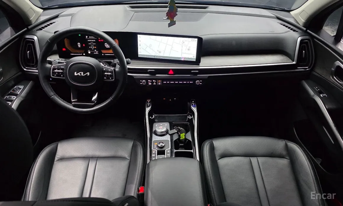 Photo 7 - Kia Sorento