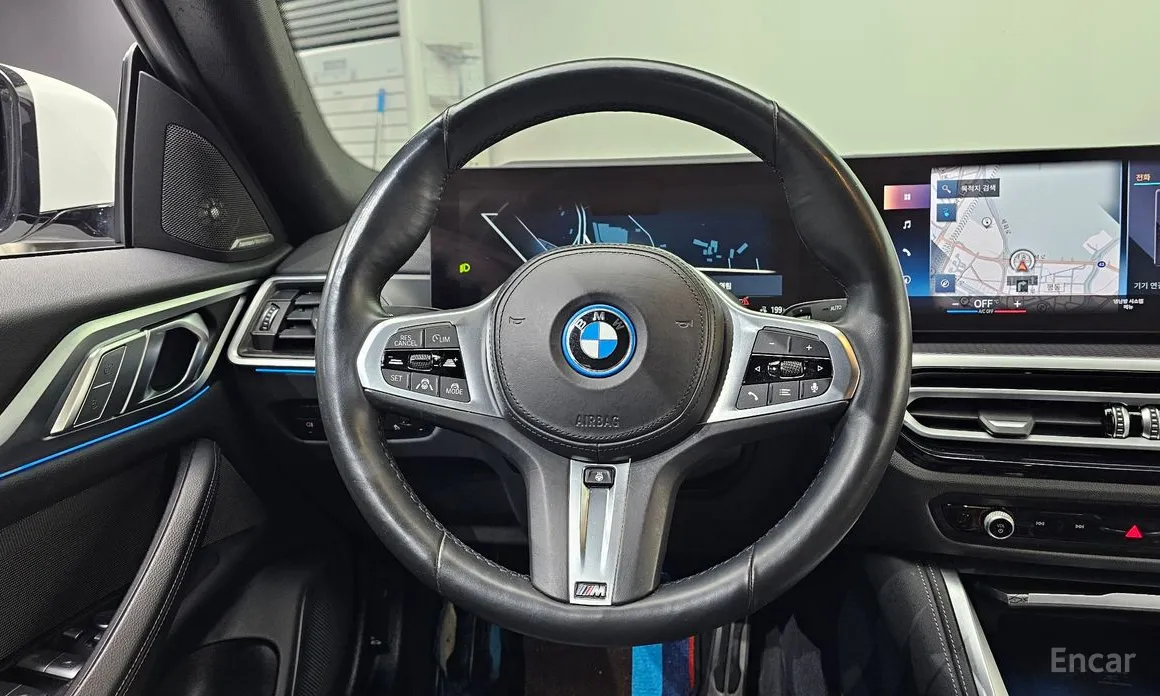 Фото 13 - BMW i4