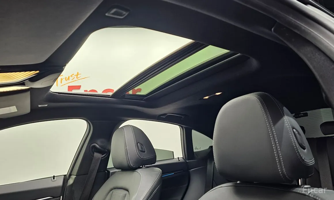 Фото 19 - BMW i4