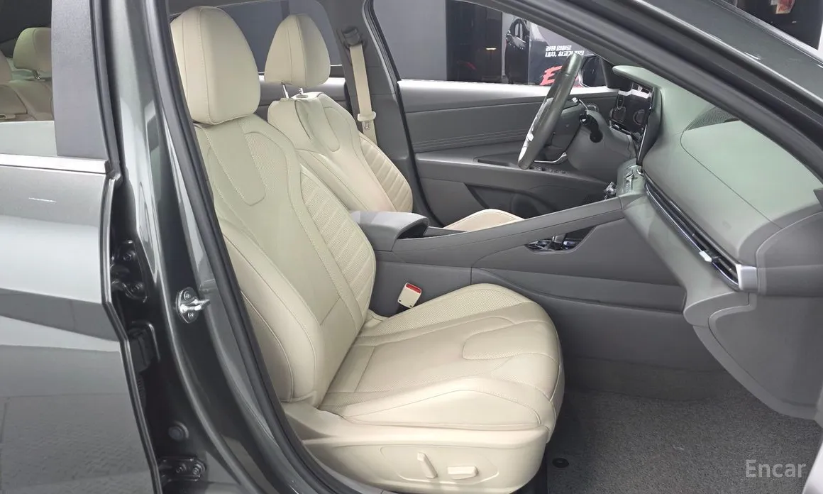 Фото 10 - Hyundai Avante