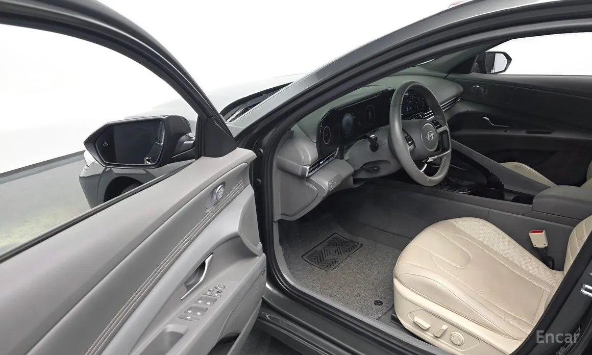 Фото 12 - Hyundai Avante