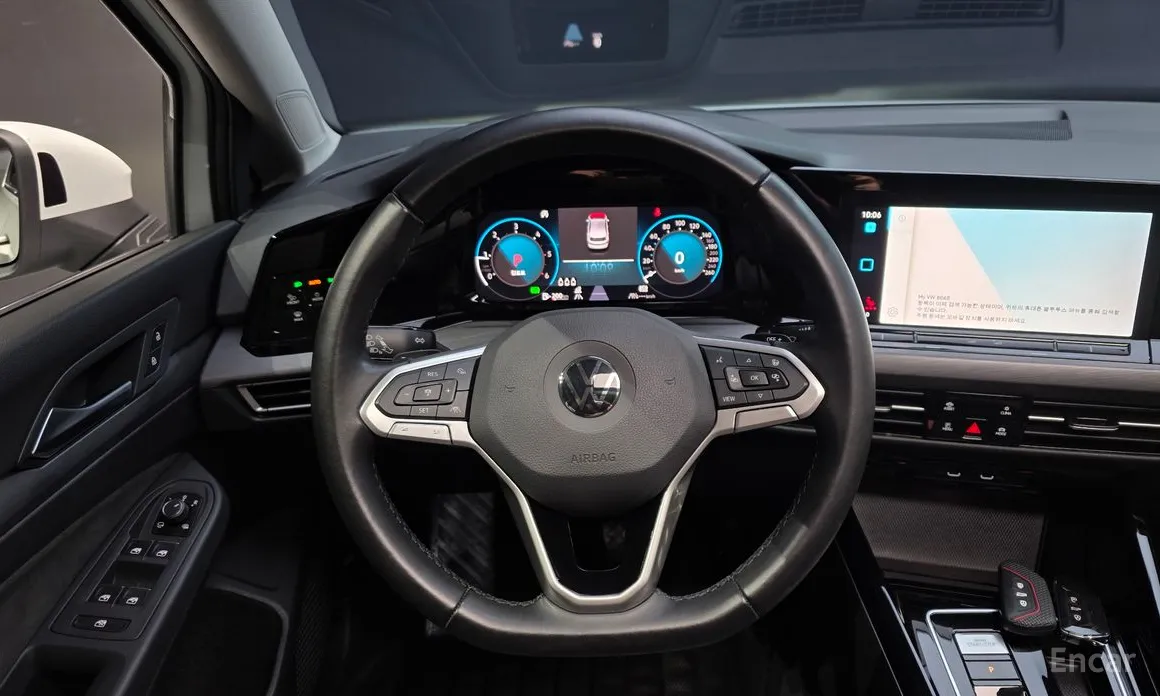 Фото 13 - Volkswagen Golf