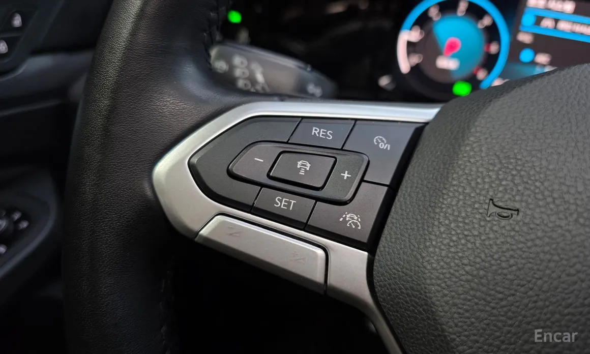 Фото 19 - Volkswagen Golf