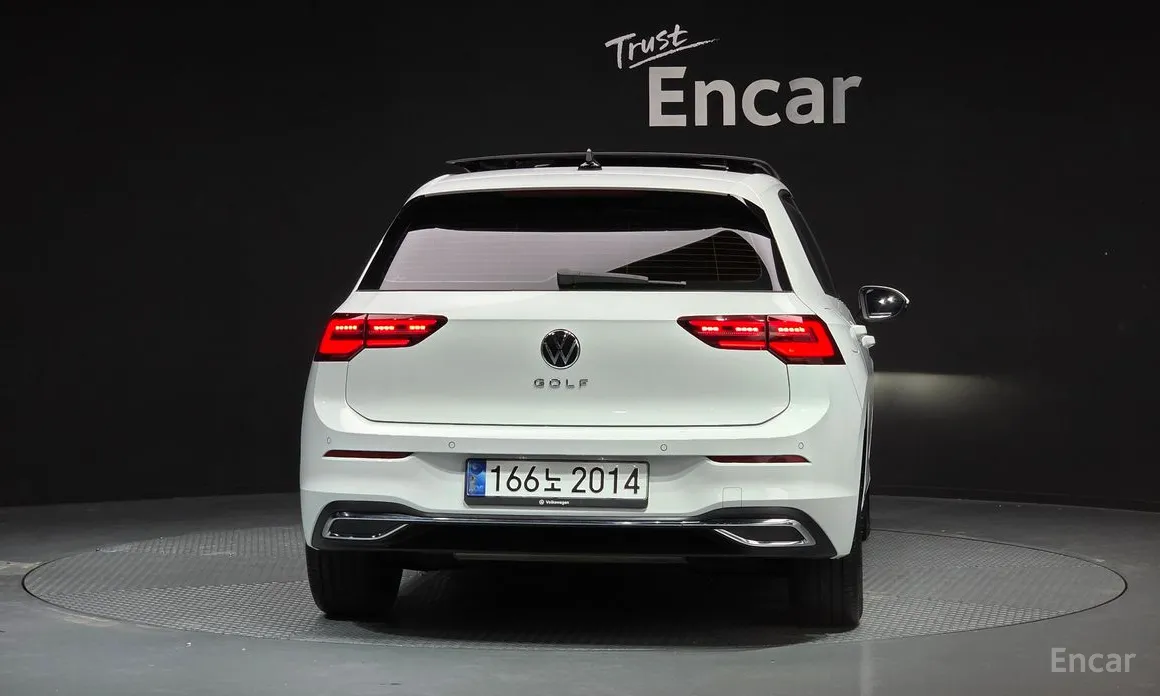 Фото 4 - Volkswagen Golf