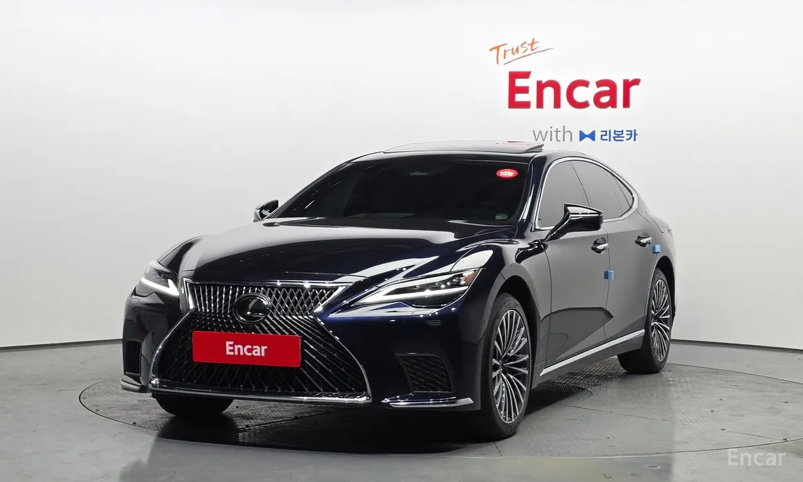 Фото 1 - Lexus LS