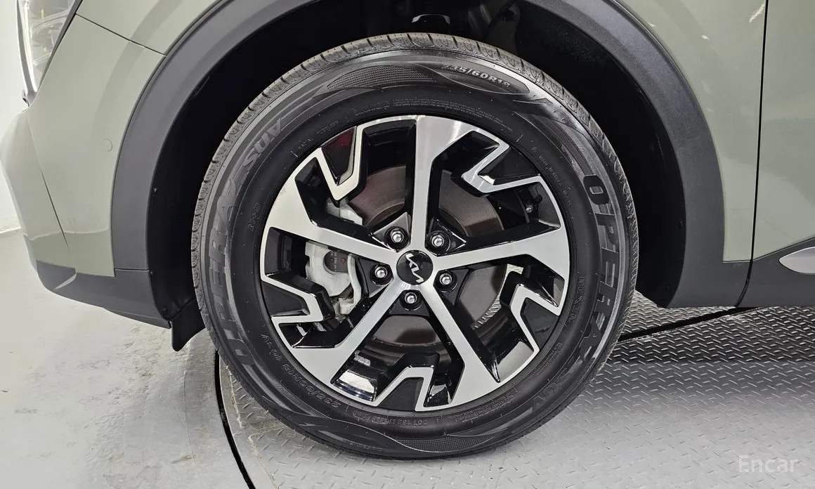 Фото 5 - Kia Sportage