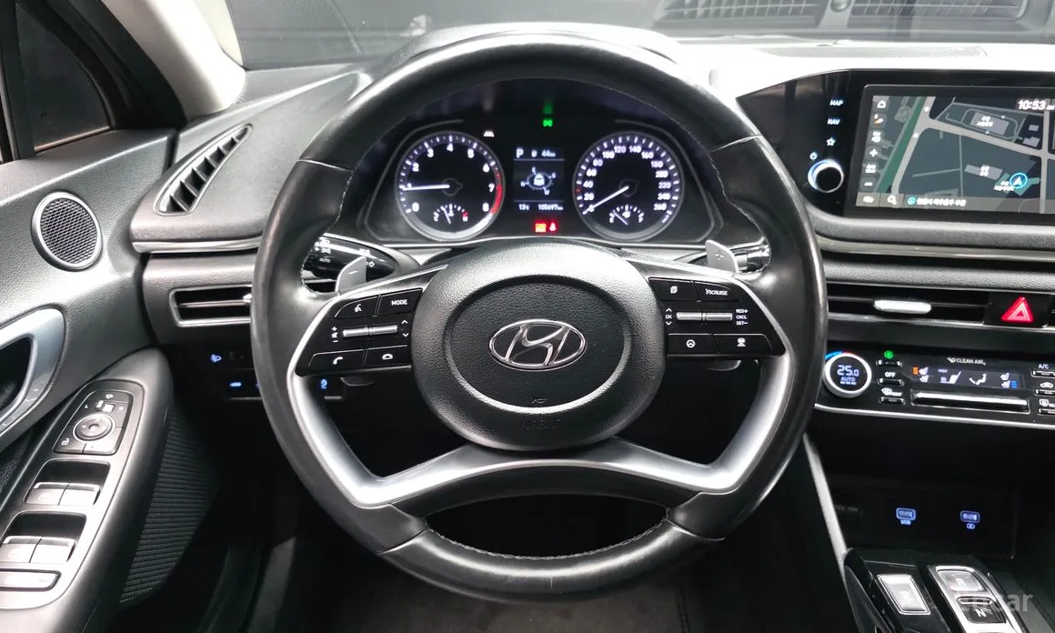 Фото 13 - Hyundai Sonata