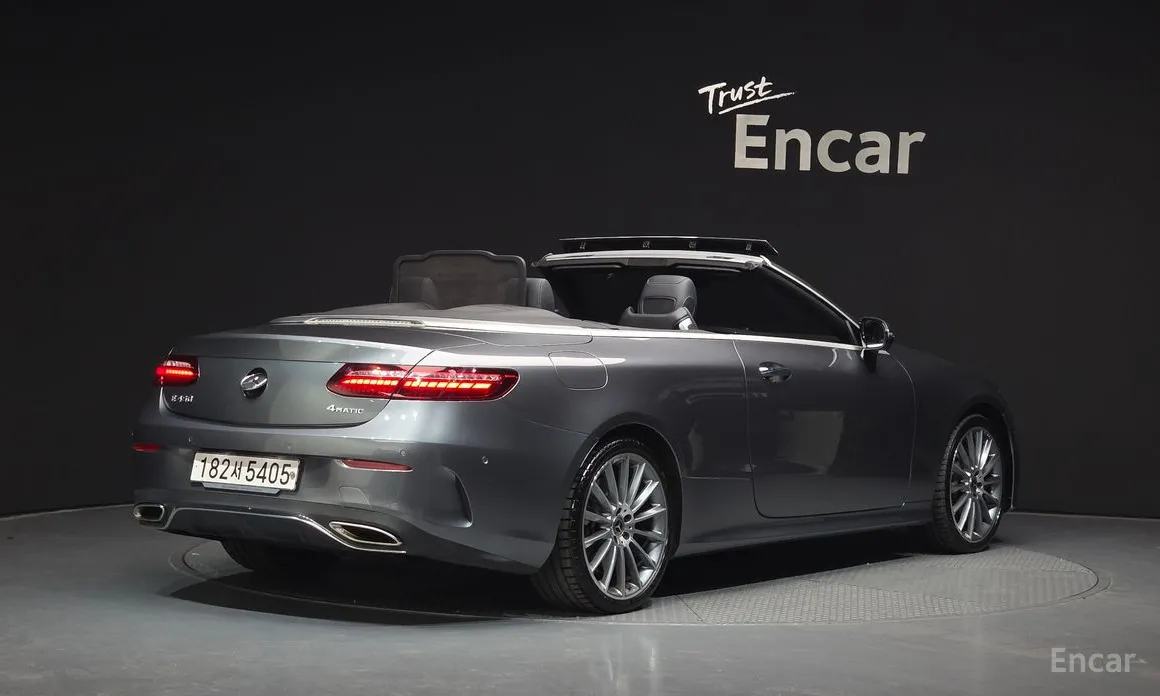 Фото 2 - Mercedes-Benz E-Class