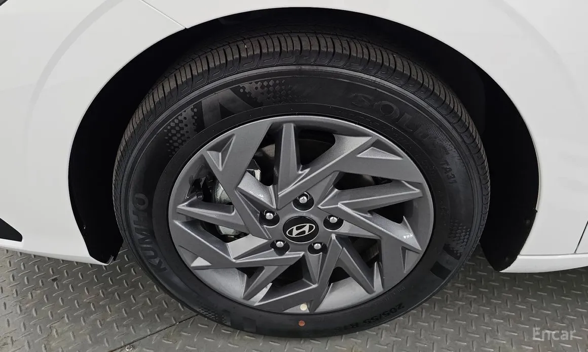 Фото 5 - Hyundai Avante