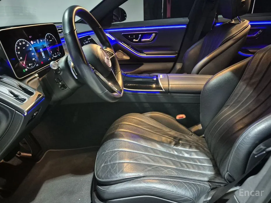 Фото 10 - Mercedes-Benz S-Class