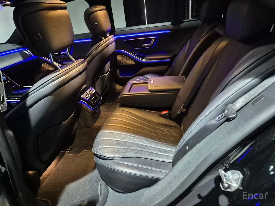 Фото 11 - Mercedes-Benz S-Class