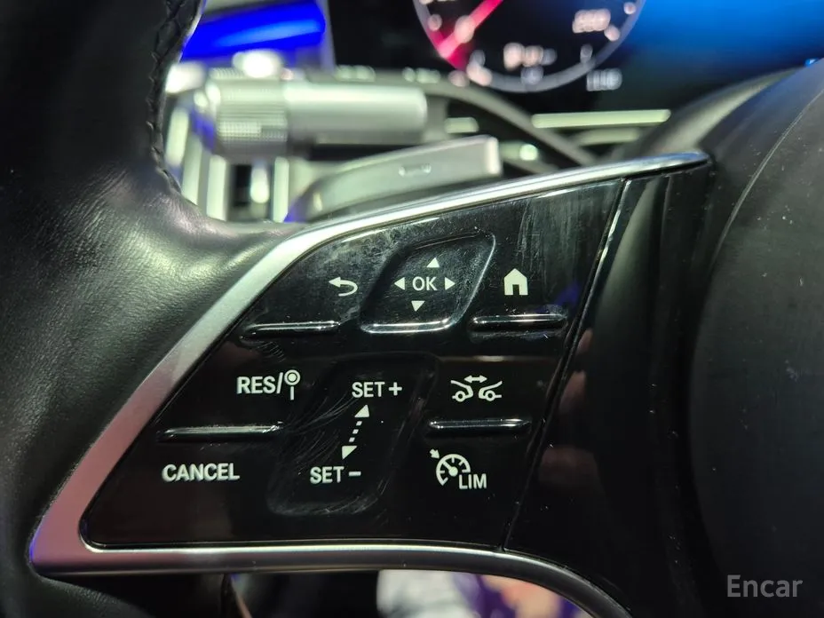 Фото 15 - Mercedes-Benz S-Class