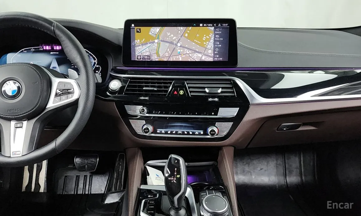 Фото 14 - BMW 5 Series