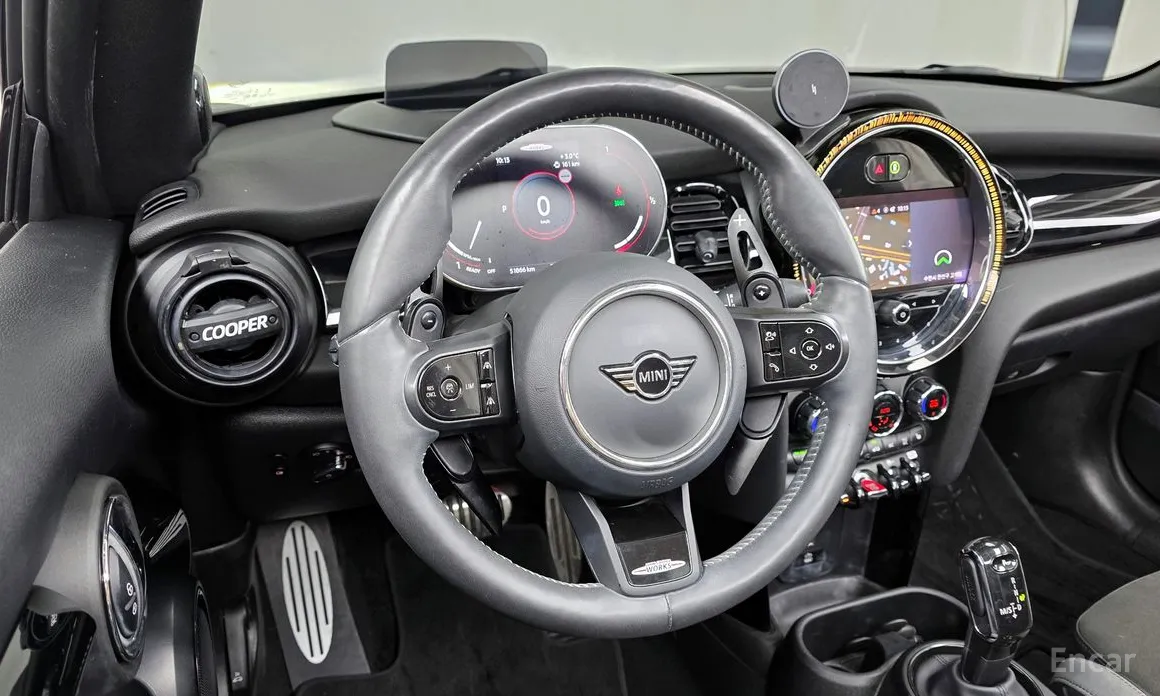 Фото 13 - Mini Cooper Convertible