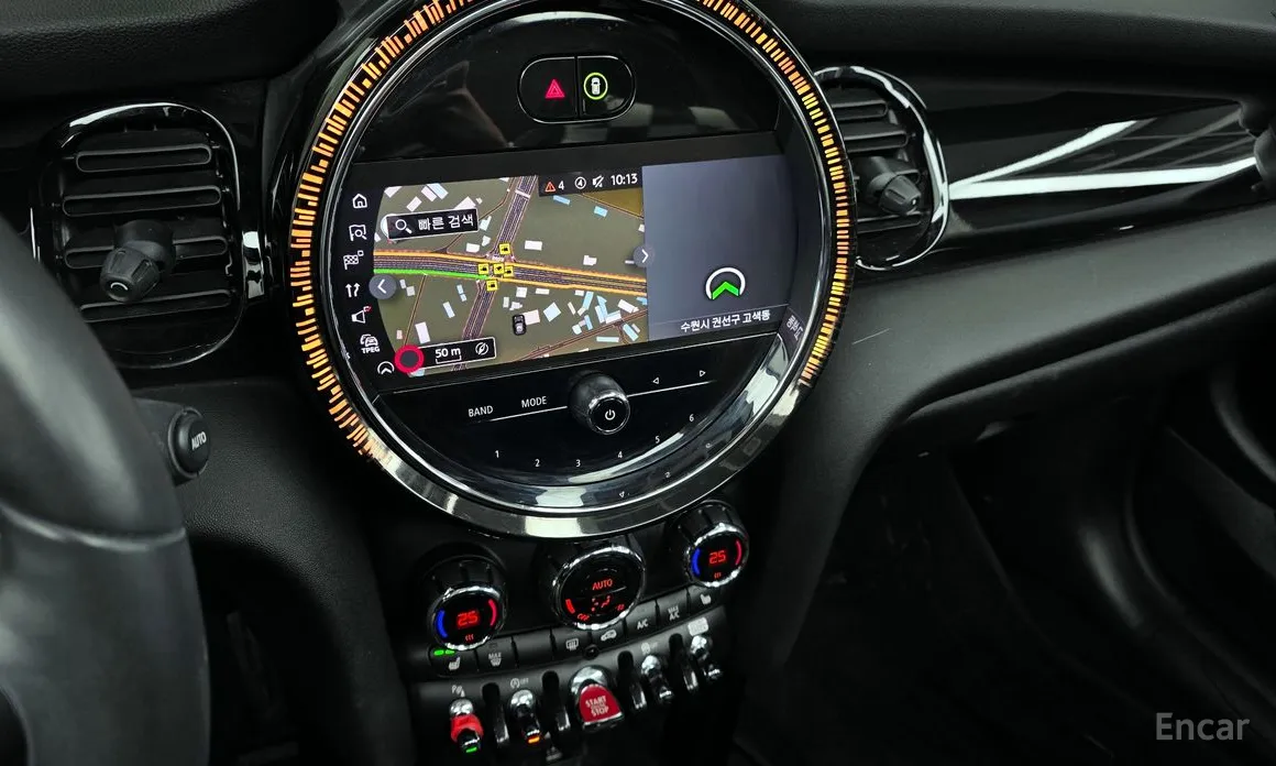 Фото 14 - Mini Cooper Convertible