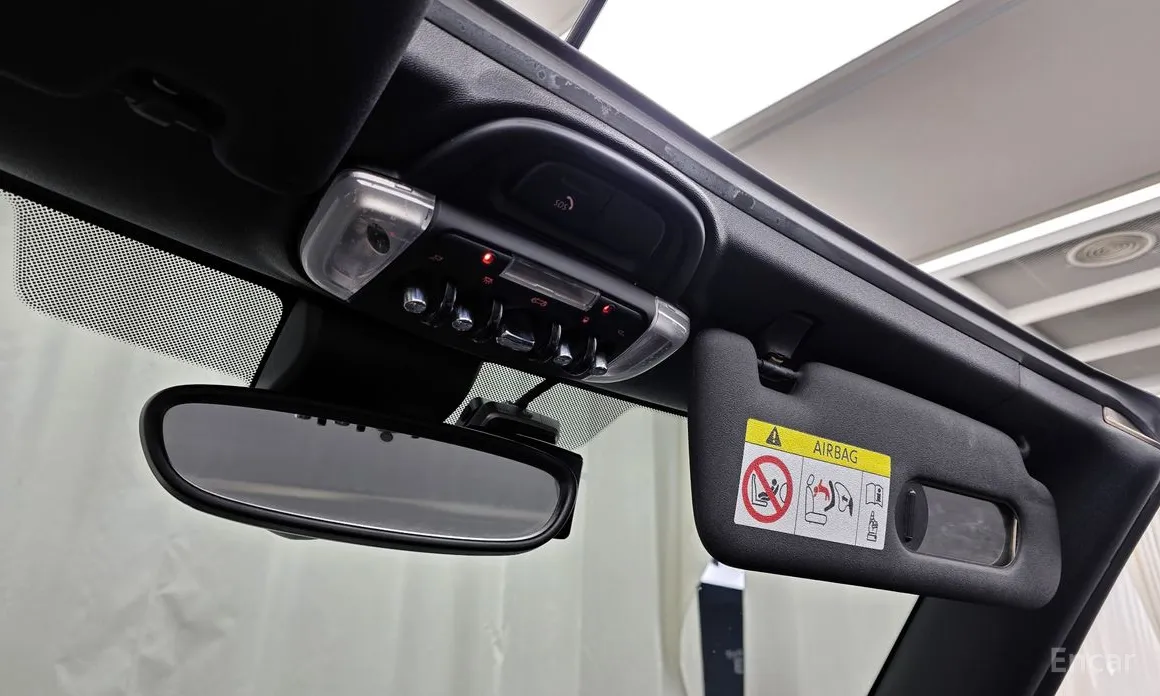 Фото 17 - Mini Cooper Convertible