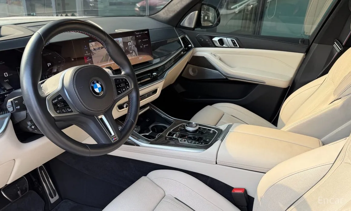 Фото 13 - BMW X7