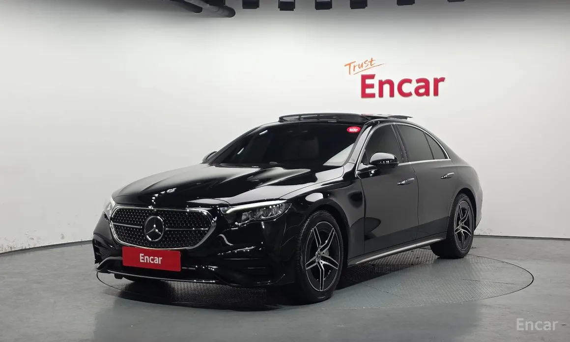 Фото 1 - Mercedes-Benz E-Class