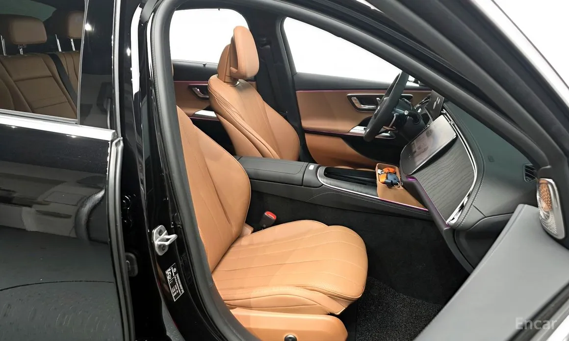 Фото 11 - Mercedes-Benz E-Class