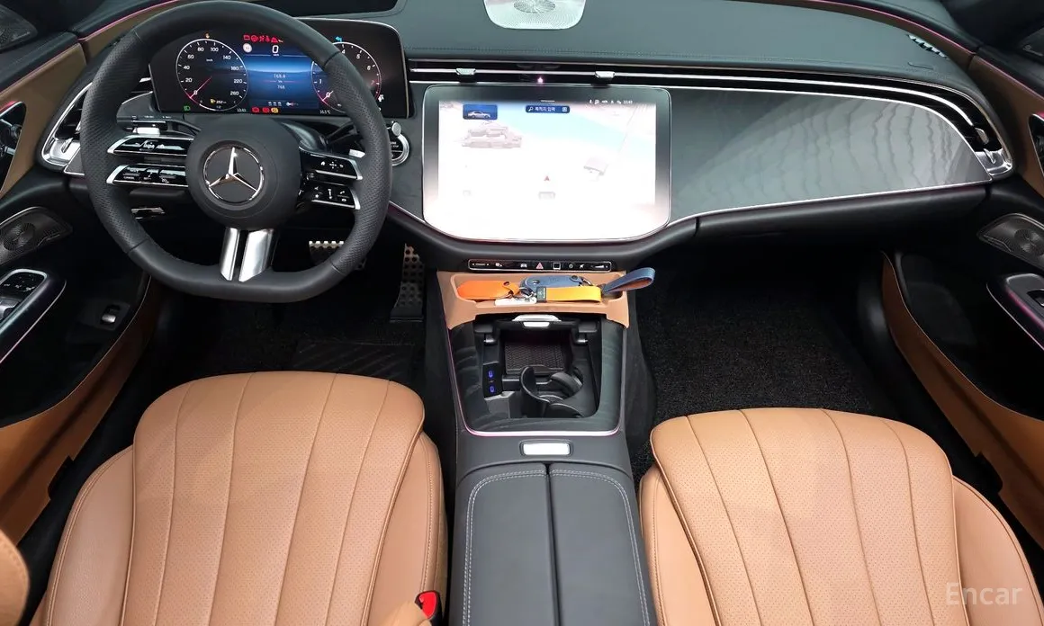 Фото 7 - Mercedes-Benz E-Class