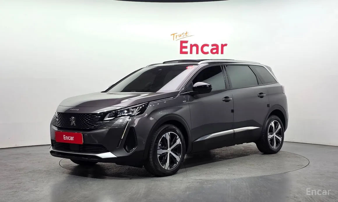 Фото 1 - Peugeot 5008