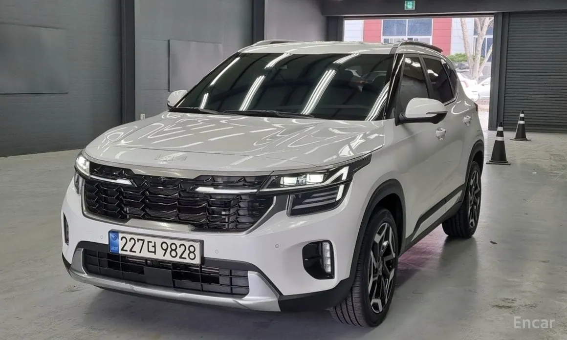 Фото 1 - Kia Seltos