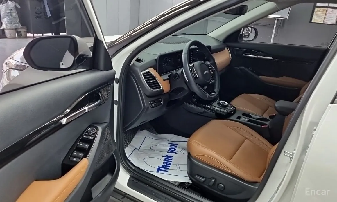 Фото 16 - Kia Seltos