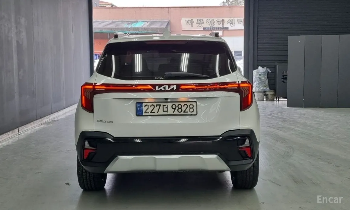 Фото 4 - Kia Seltos
