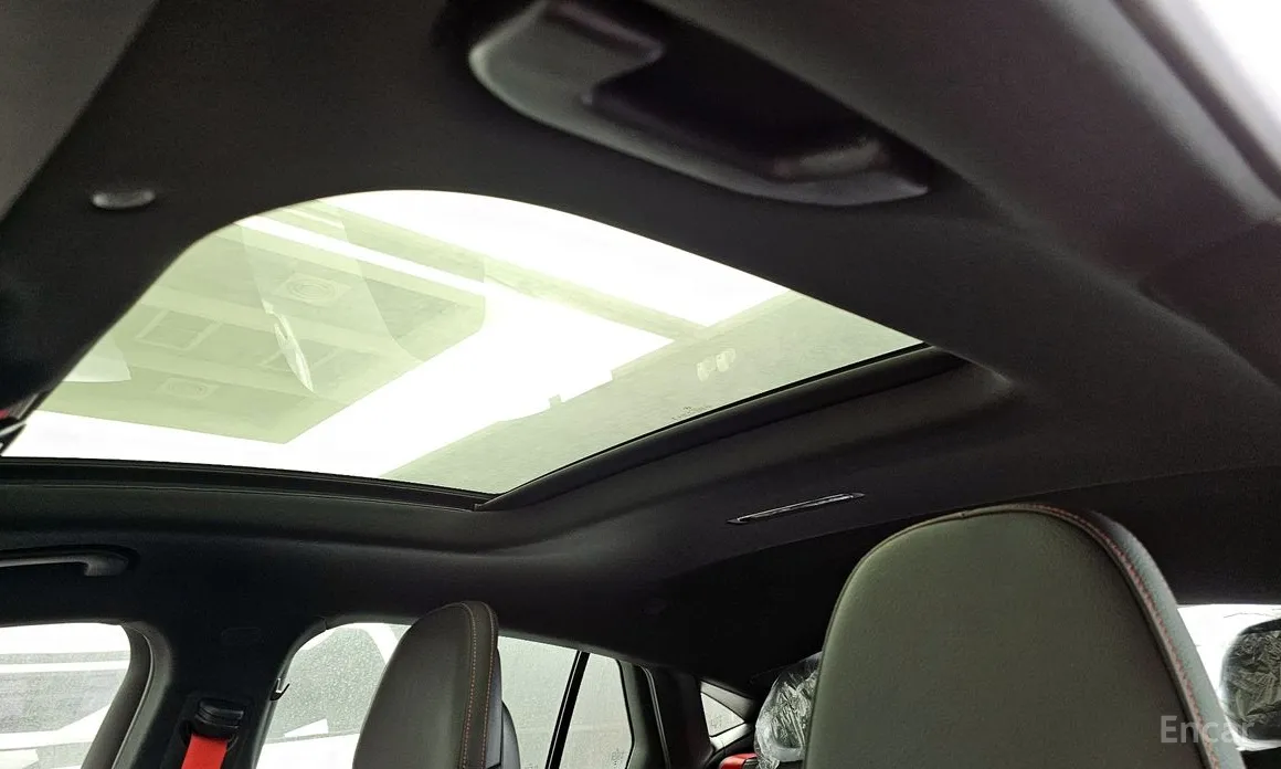 Фото 18 - Mercedes-Benz GLC-Class