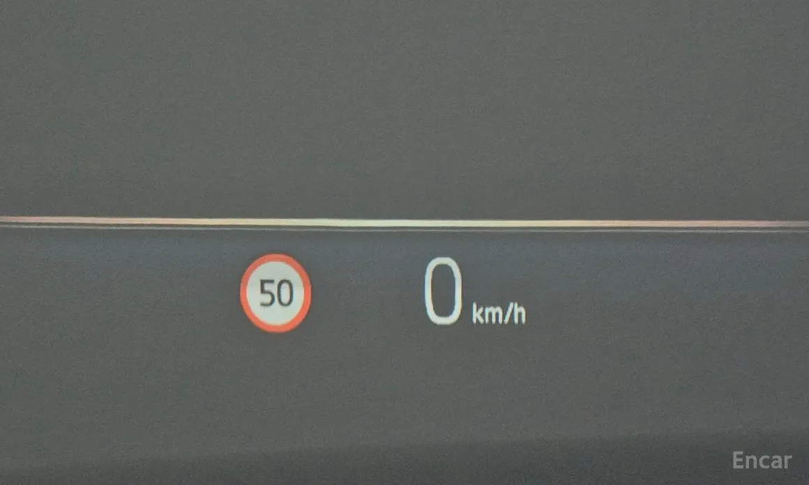 Фото 18 - BMW 7 Series