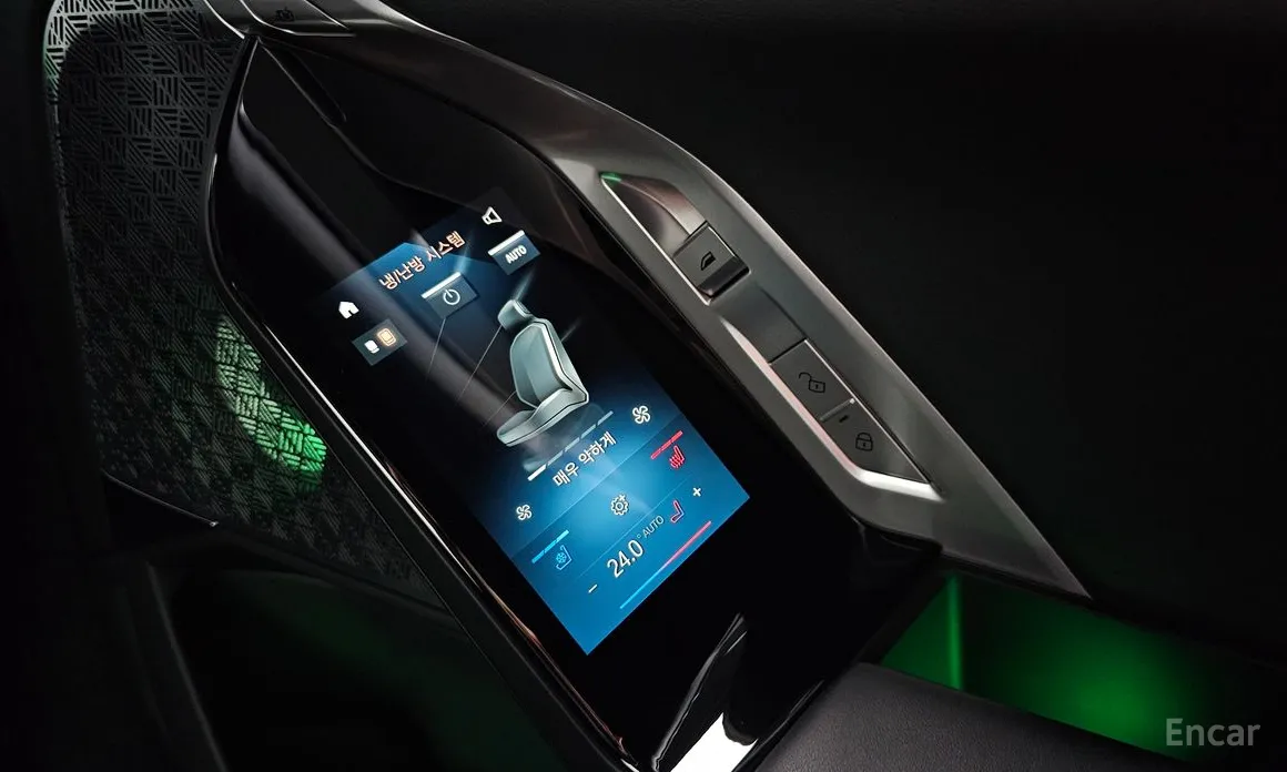 Фото 19 - BMW 7 Series