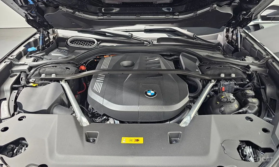 Фото 6 - BMW 7 Series