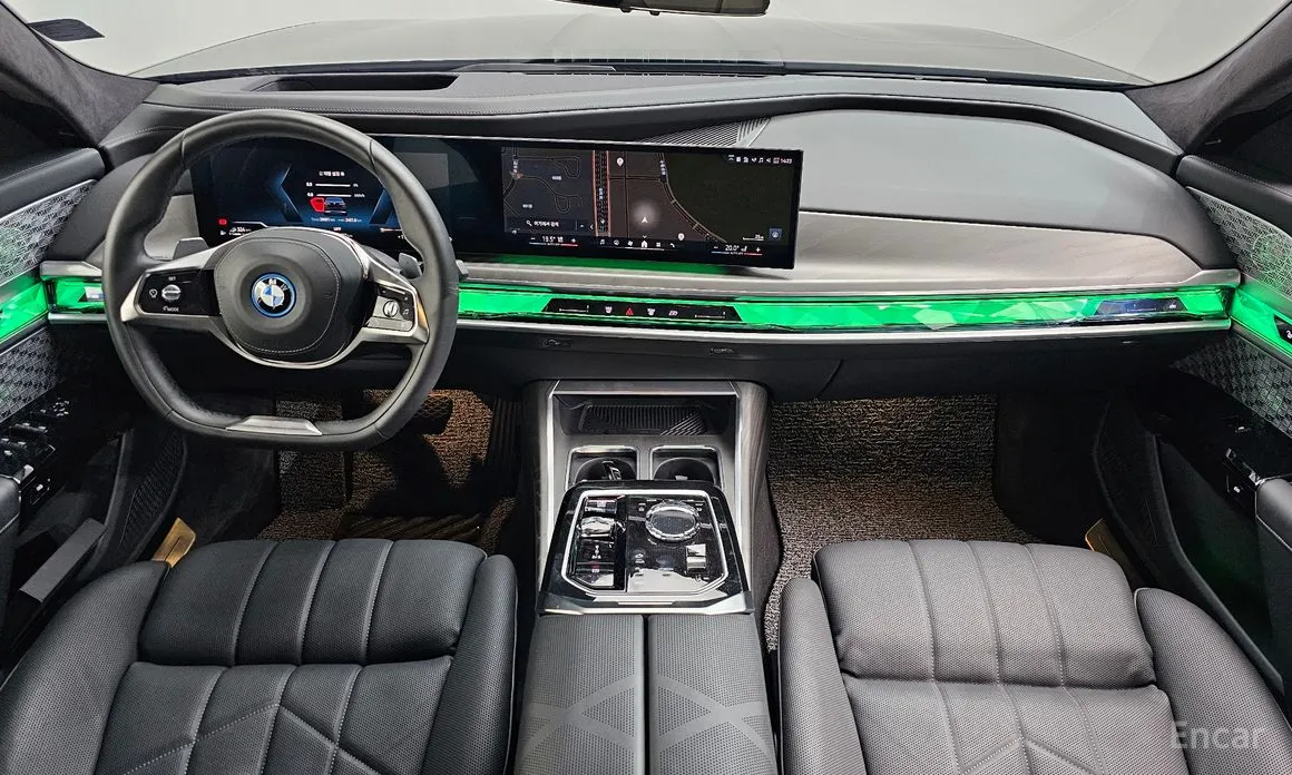 Фото 7 - BMW 7 Series