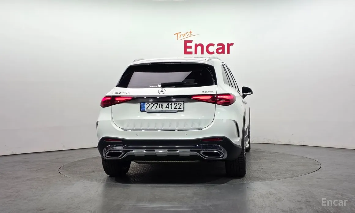 Фото 4 - Mercedes-Benz GLC-Class