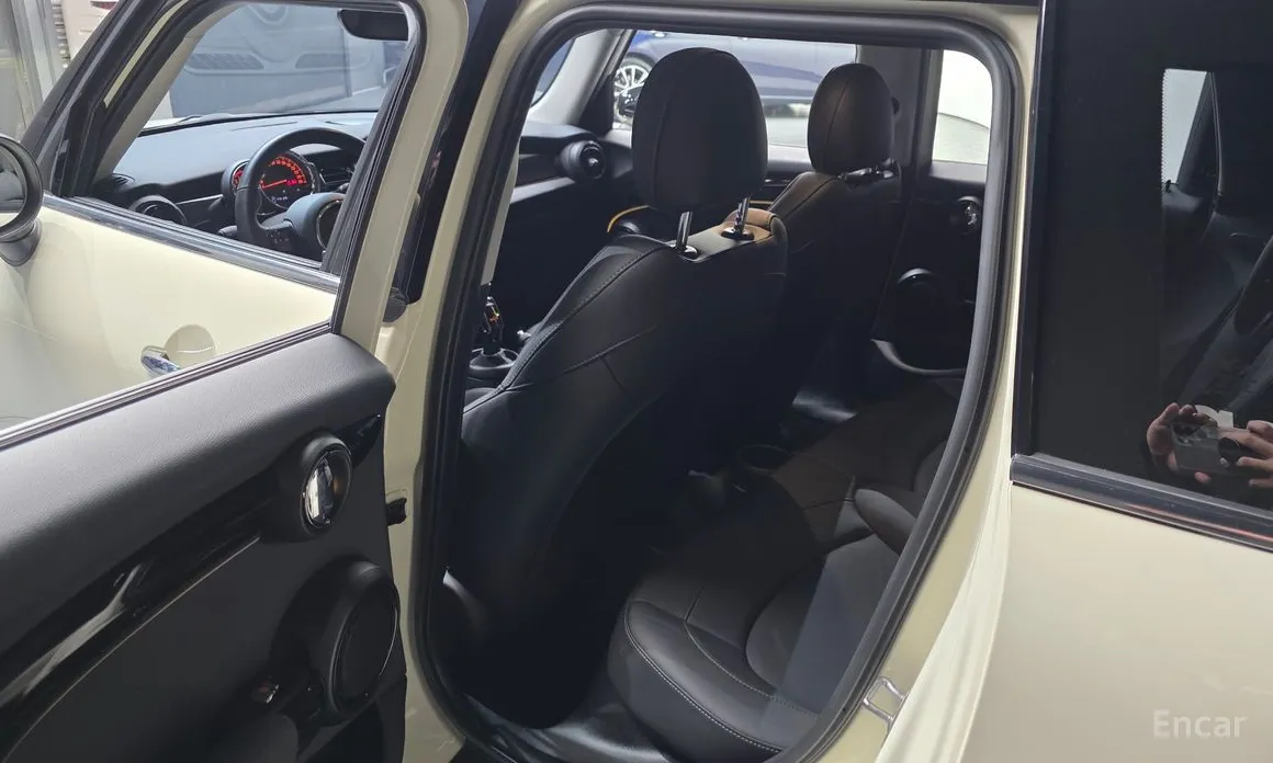 Mini Cooper 2001 5Door Classic