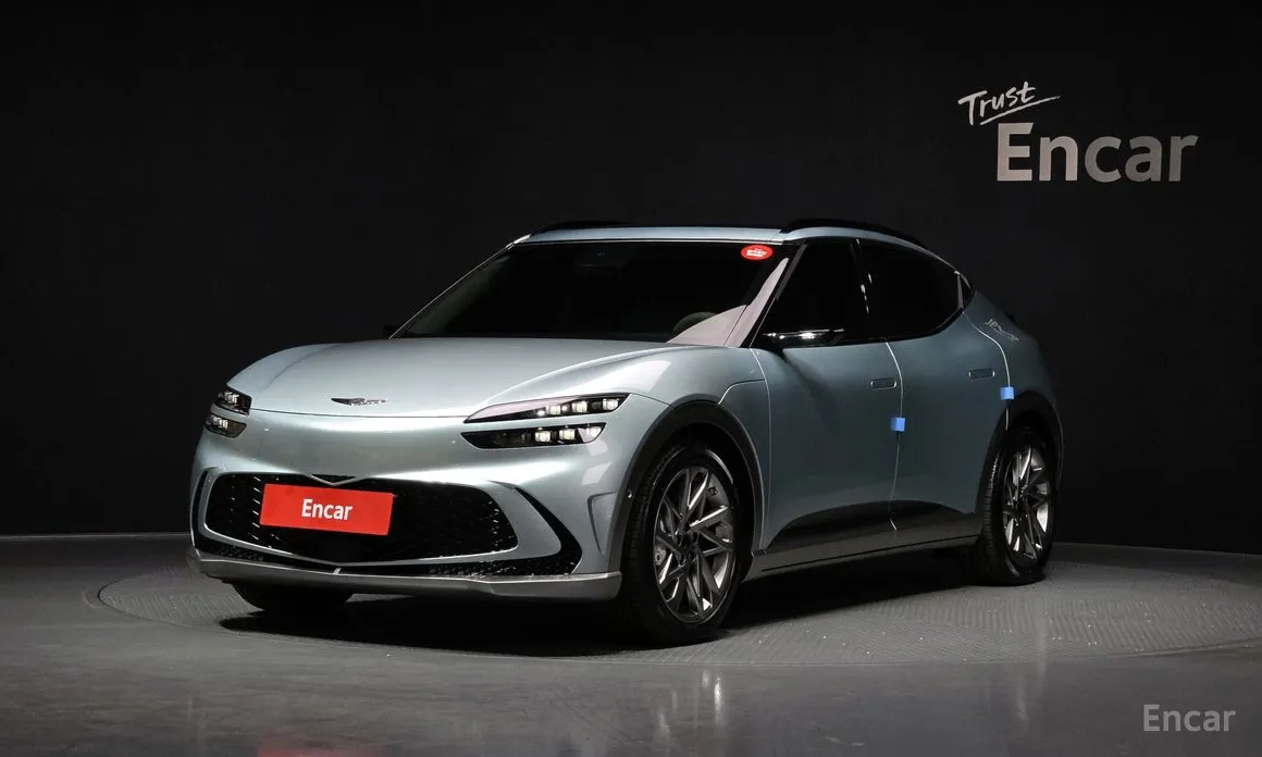 Фото 1 - Genesis GV60