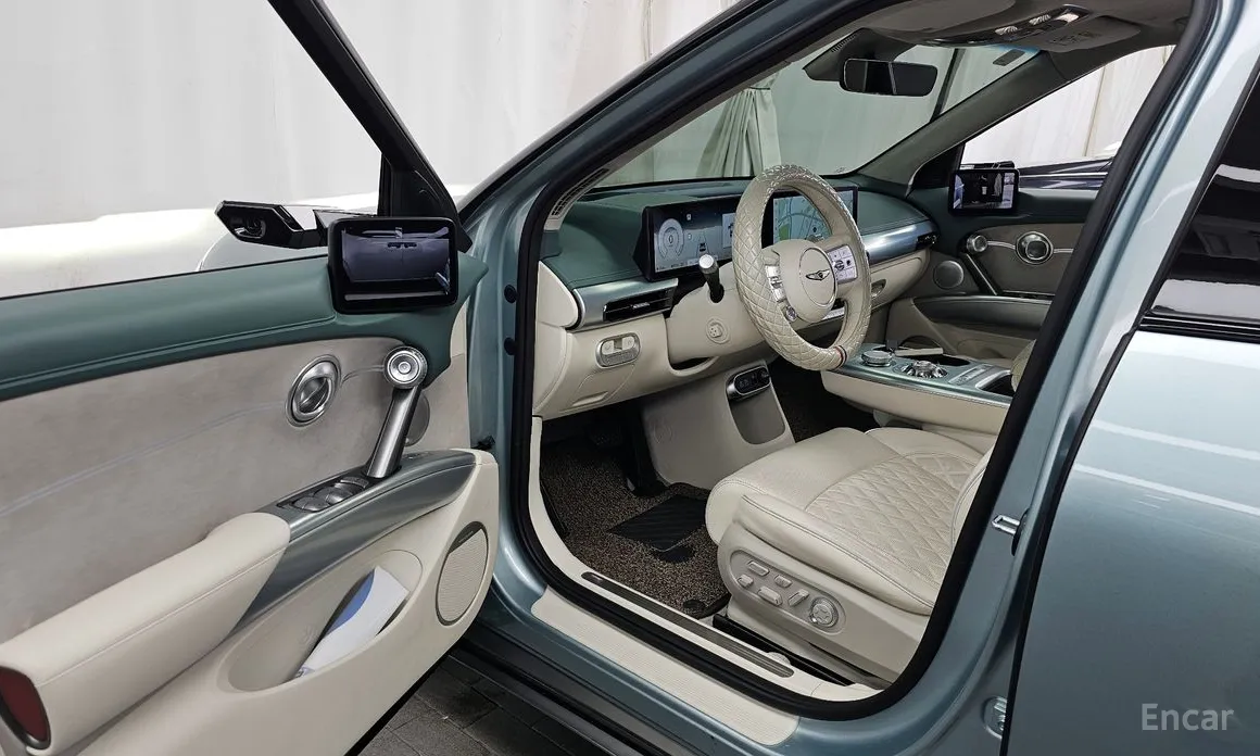 Фото 10 - Genesis GV60