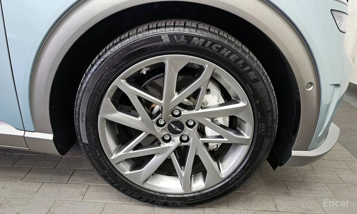 Фото 5 - Genesis GV60