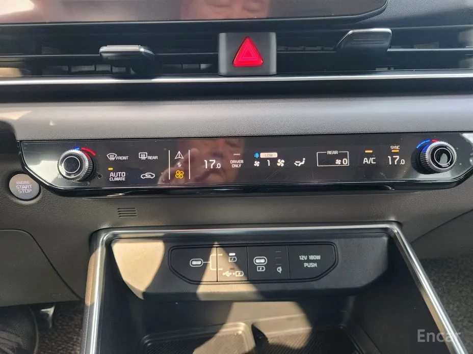 Фото 16 - Kia Carnival