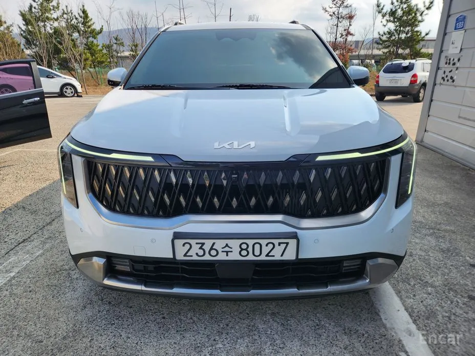 Фото 3 - Kia Carnival